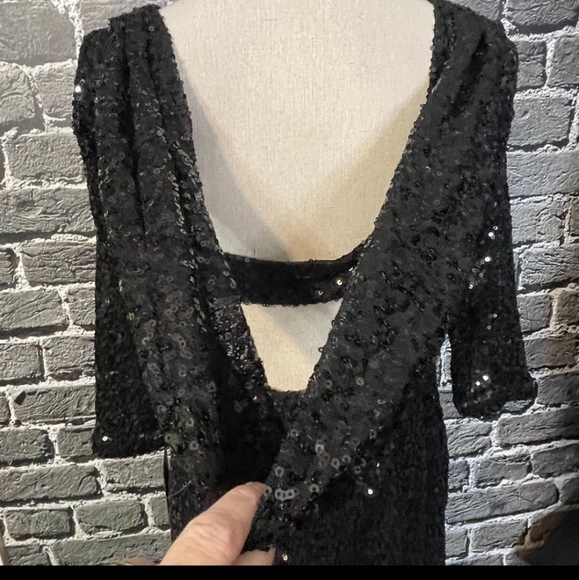 NWT Marina Black Sequin Draped Back Ruched Very SEXY Evening Gown Lds Sz 6 - Picture 3 of 3
